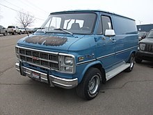 Chevrolet Van P10